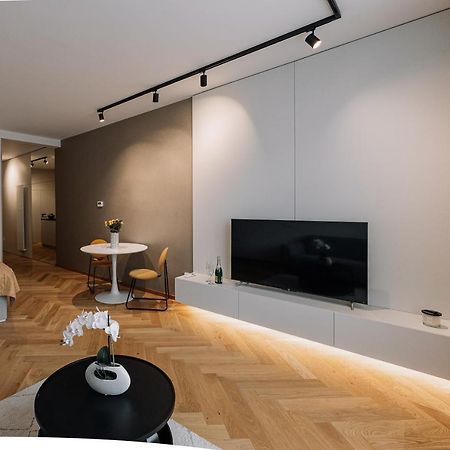 Cherry Apartment Pressburg Exterior foto