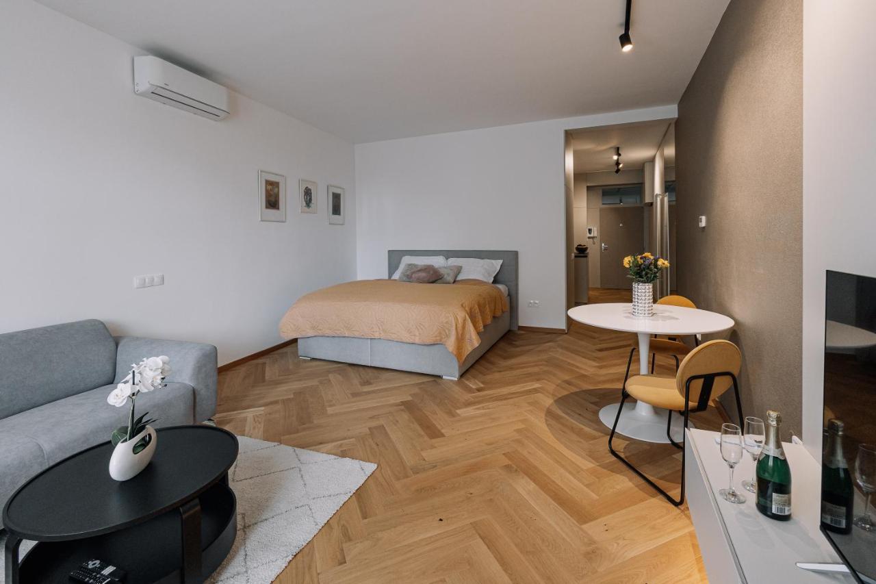 Cherry Apartment Pressburg Exterior foto